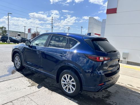 Used 2025 MAZDA CX-5 AWD 2.5 S w/ Preferred Package image 3