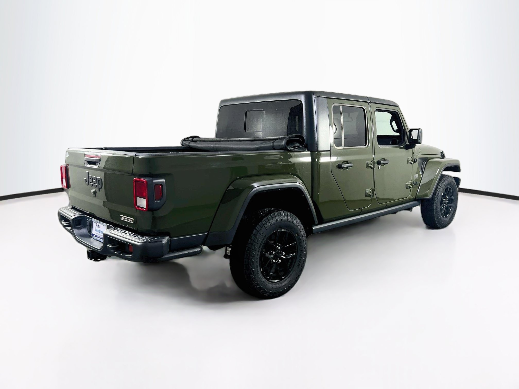 Used 2023 Jeep Gladiator Sport AWD/4WD image 5