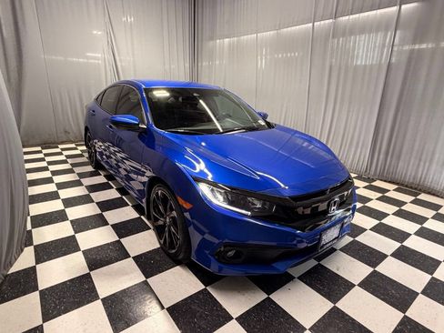Used 2019 Honda Civic Sport image 3