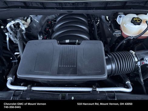 Used 2024 Chevrolet Tahoe Z71 w/ Luxury Package image 25