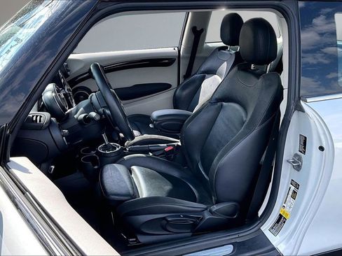 Used 2015 MINI Cooper S FWD image 20
