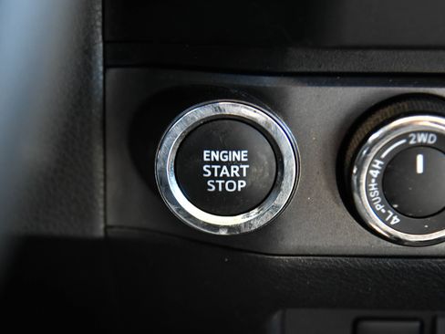 Used 2023 Toyota Tacoma TRD Off-Road w/ Technology Package image 27