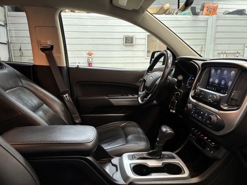 Used 2020 Chevrolet Colorado ZR2 w/ ZR2 Dusk Special Edition AWD/4WD image 23