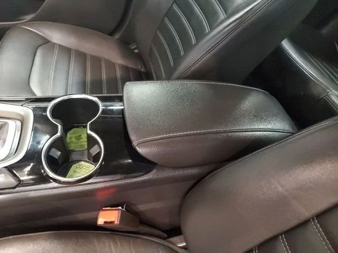 Used 2014 Ford Fusion SE w/ Equipment Group 202A image 27