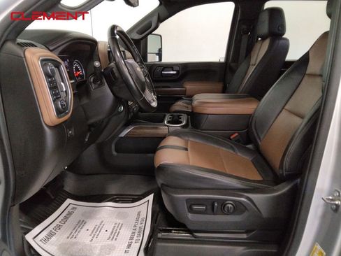 Used 2023 Chevrolet Silverado 2500 High Country w/ Technology Package image 28