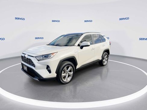Used 2019 Toyota RAV4 Limited AWD/4WD image 4