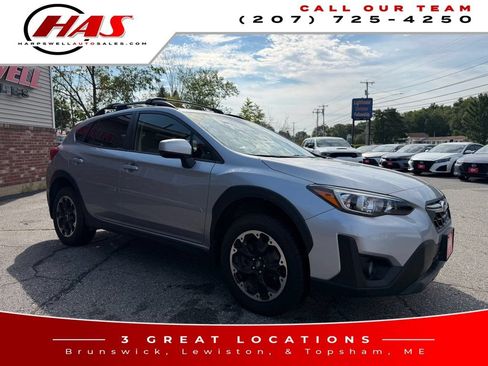 Used 2023 Subaru Crosstrek 2.0i Premium AWD/4WD image 8