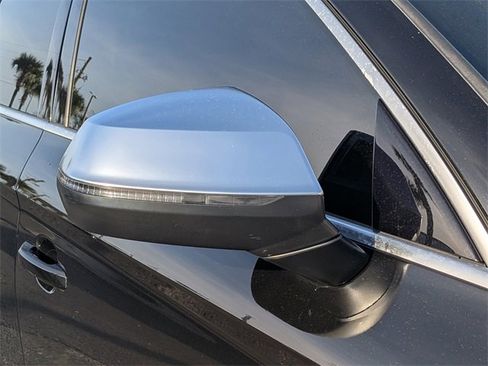 Used 2018 Audi SQ5 Premium Plus w/ S Sport Package image 10