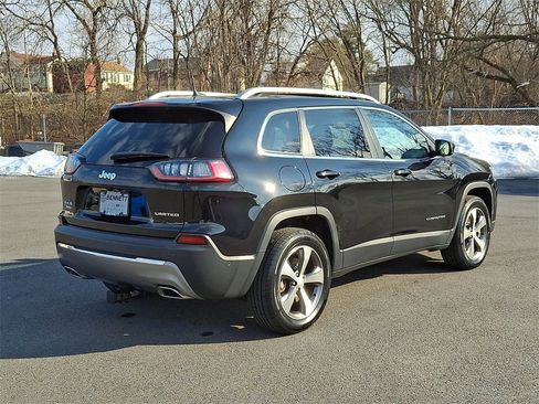 Used 2021 Jeep Cherokee Limited image 6