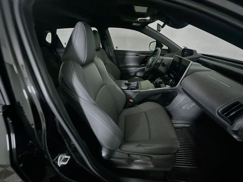 Used 2024 Toyota bZ4X XLE image 30