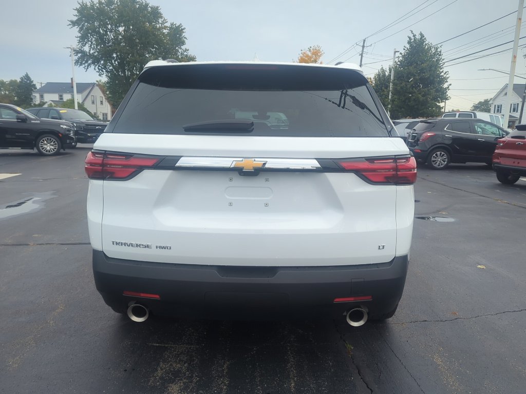 Certified 2023 Chevrolet Traverse LT w/ LT Premium Package AWD/4WD image 9