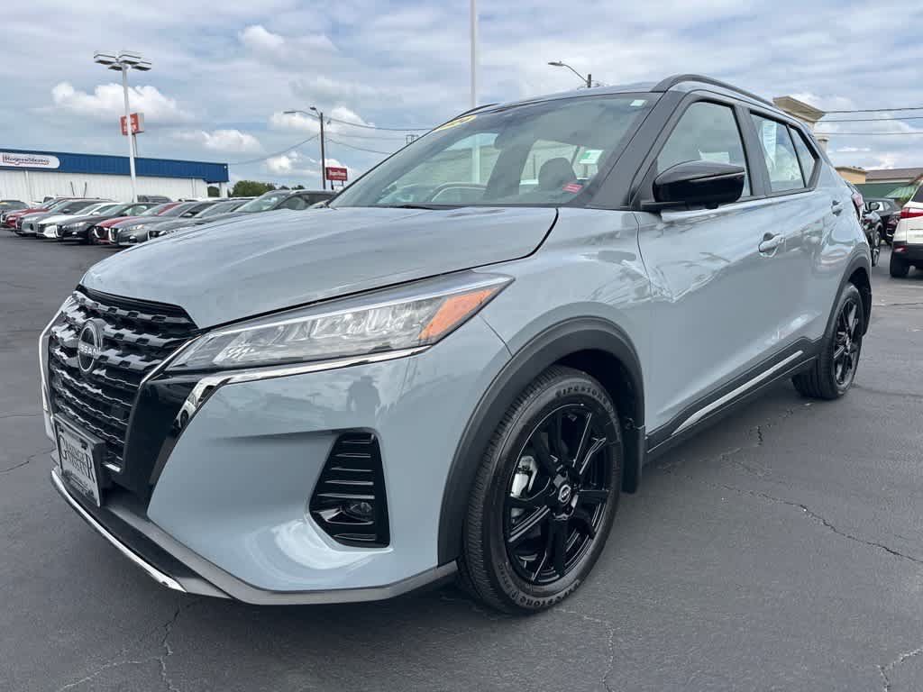 Used 2024 Nissan Kicks SR FWD image 7