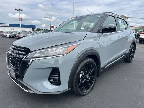 Used 2024 Nissan Kicks SR image 7