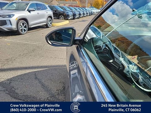 Certified 2022 Volkswagen Jetta SE image 36