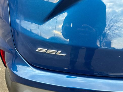 Certified 2024 Ford Edge SEL image 17