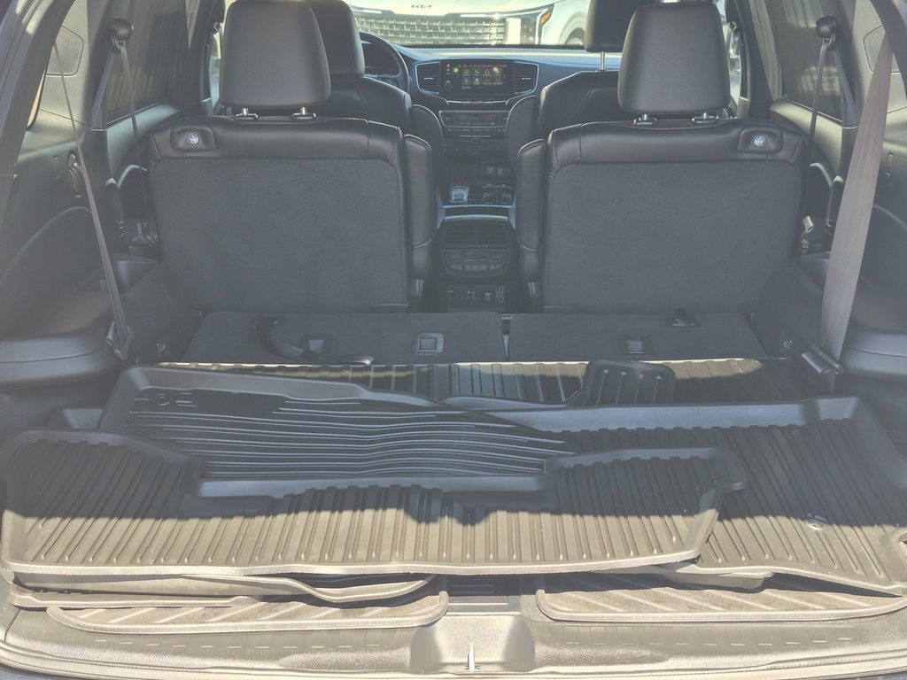 Used 2022 Honda Pilot Black Edition image 14