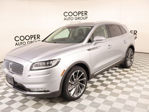 Used 2023 Lincoln Nautilus Reserve w/ Equipment Group 202A AWD/4WD image 10