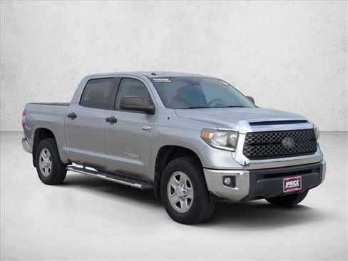 Used 2018 Toyota Tundra SR5 image 3