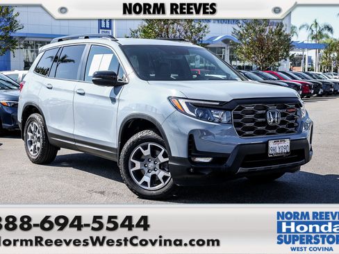 Certified 2023 Honda Passport TrailSport image 1
