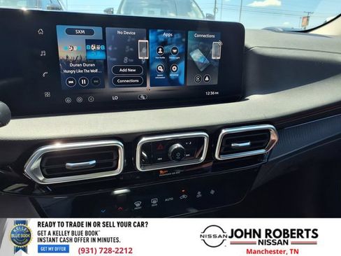 New 2026 Nissan Sentra SR w/ Floor Mat Package FWD image 6