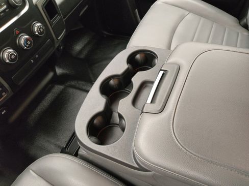 Used 2020 RAM 1500 Tradesman w/ Chrome Appearance Group image 26