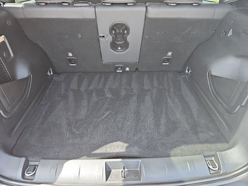 Used 2022 Jeep Renegade Limited AWD/4WD image 19
