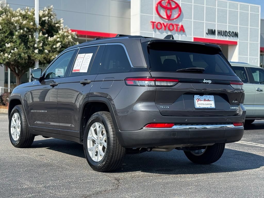 Used 2023 Jeep Grand Cherokee Limited AWD/4WD image 9
