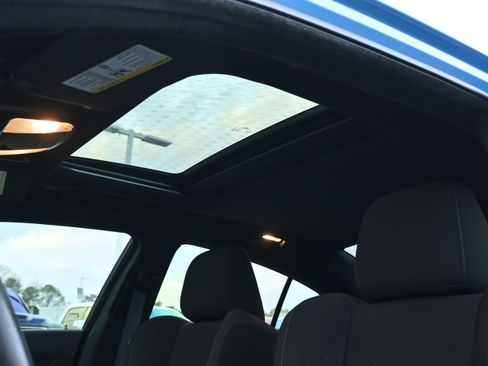 Used 2023 Dodge Charger R/T w/ Blacktop Package image 9