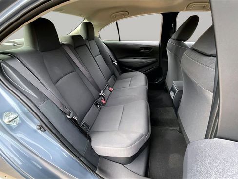 Used 2026 Toyota Corolla LE w/ LE Premium Package FWD image 18