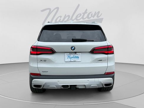Used 2023 BMW X5 xDrive40i w/ Premium Package AWD/4WD image 4