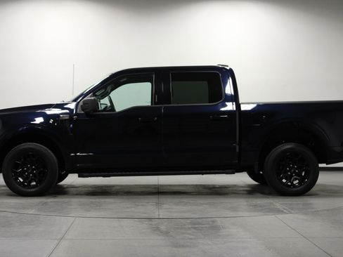 Used 2024 Ford F150 XLT w/ XLT Black Appearance Package image 7