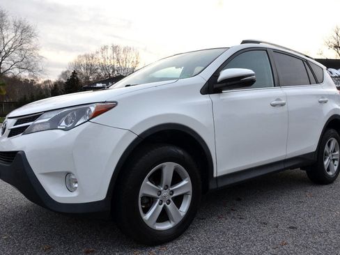 Used 2014 Toyota RAV4 XLE image 3