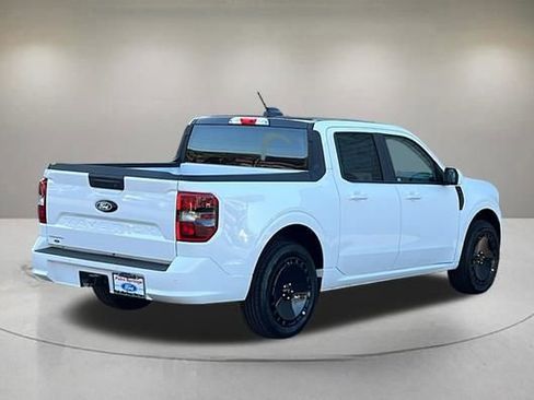 New 2025 Ford Maverick Lobo image 7