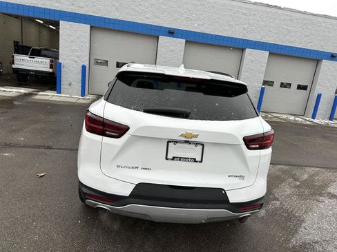 Used 2023 Chevrolet Blazer LT w/ Convenience Package image 6