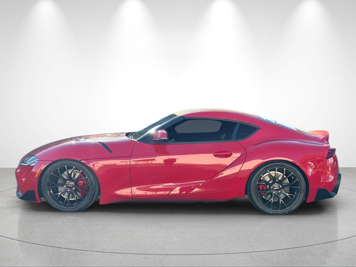Used 2020 Toyota Supra Launch Edition w/ Driver Assist Package RWD image 2