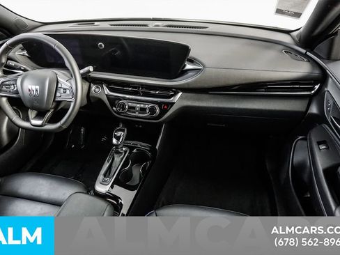 Used 2025 Buick Envista Sport Touring image 21