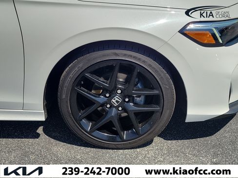 Used 2025 Honda Civic Sport image 7