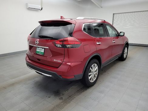 Used 2017 Nissan Rogue SV image 9