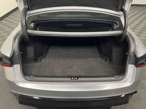 Certified 2023 Lexus IS 350 F Sport RWD image 8