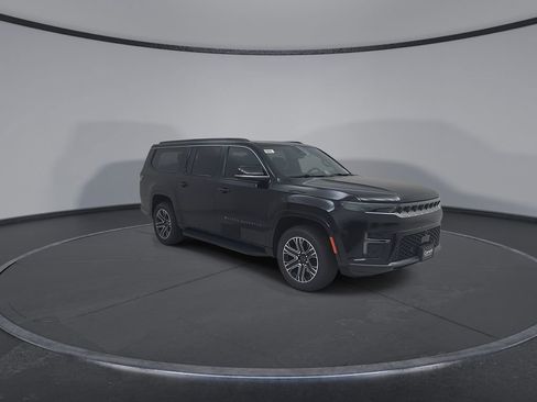 New 2026 Jeep Grand Wagoneer L 4WD image 3