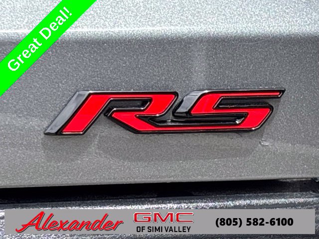 Used 2025 Chevrolet Equinox RS w/ Safety and Technology Package FWD image 6