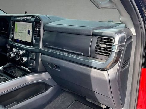 Used 2024 Ford F250 Lariat w/ Lariat Ultimate Package AWD/4WD image 14