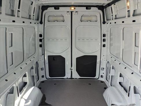 New 2025 Mercedes-Benz Sprinter 2500 image 15