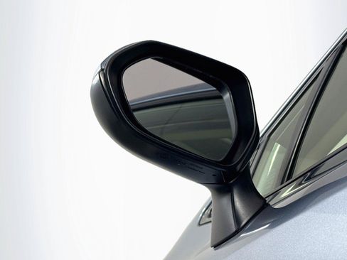 Used 2020 Toyota Corolla LE FWD image 5