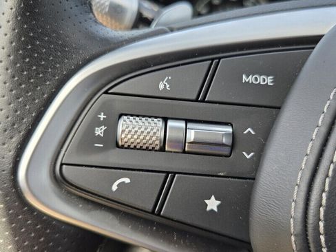 Used 2025 Genesis GV70 3.5T Sport image 24