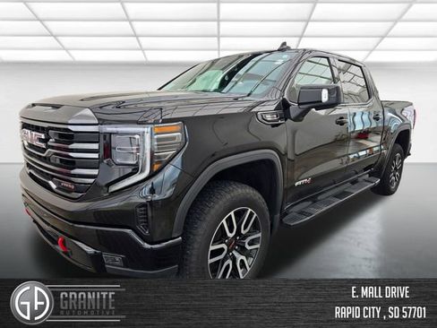 Used 2022 GMC Sierra 1500 AT4 w/ AT4 Preferred Package image 1