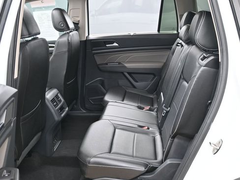 Used 2023 Volkswagen Atlas SE w/ Panoramic Sunroof Package AWD/4WD image 34