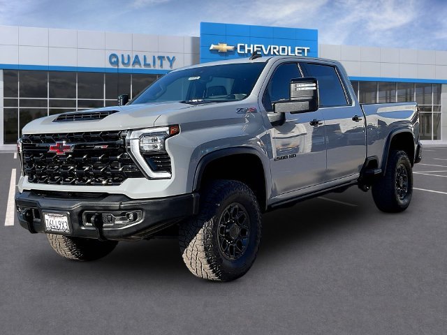 Certified 2024 Chevrolet Silverado 2500 ZR2 w/ ZR2 Bison Edition AWD/4WD image 3