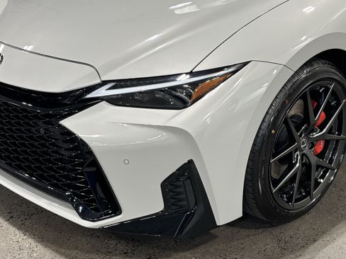 Used 2026 Lexus IS 350 F Sport w/ Technology Package RWD image 12