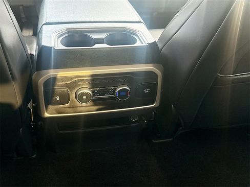 Used 2023 Ford Expedition Max XLT image 25